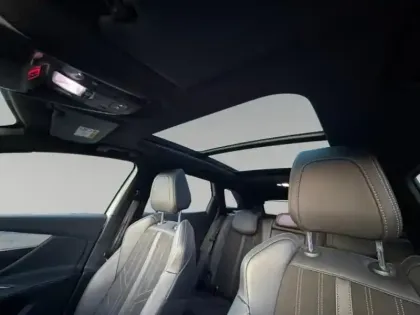 Photo 11 Peugeot 3008  HYBRID 225ch GT Pack e-EAT8