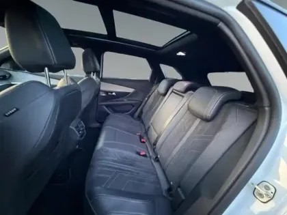 Photo 14 Peugeot 3008  HYBRID 225ch GT Pack e-EAT8