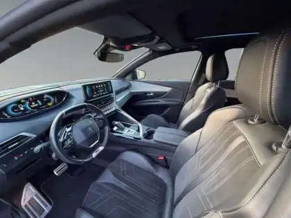 Photo 9 Peugeot 3008  HYBRID 225ch GT Pack e-EAT8