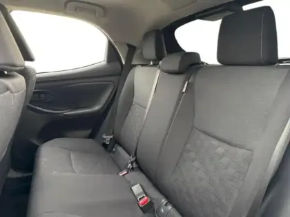 Photo 12 Toyota Yaris  116h Design 5p MC24