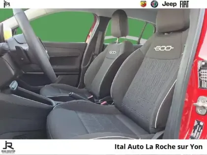 Photo 10 Fiat 600  1.2 Hybrid 100ch DCT6
