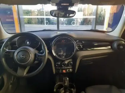 Photo 10 Mini Mini  5 Portes Cooper 136ch  Essential BVA7