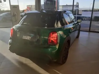 Photo 5 Mini Mini  5 Portes Cooper 136ch  Essential BVA7