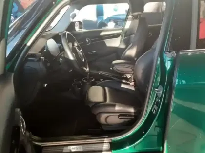 Photo 8 Mini Mini  5 Portes Cooper 136ch  Essential BVA7