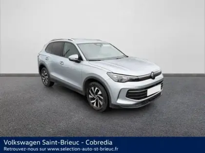 Photo 17 Volkswagen Tiguan Gén. III Ph1 VW Edition 5