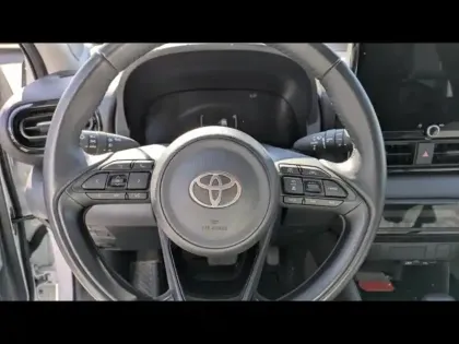 Photo 9 Toyota Yaris  116h Design 5p MC24