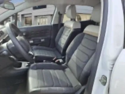 Photo 8 Citroën C3  1.2 PureTech 110ch S&S Shine 120-123g