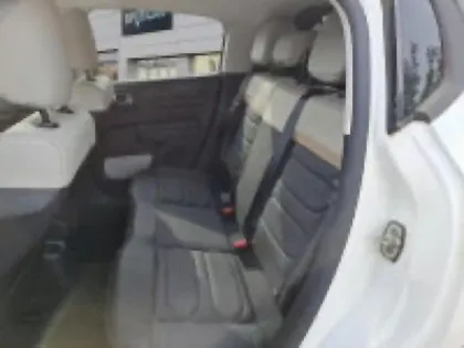 Photo 7 Citroën C3  1.2 PureTech 110ch S&S Shine 120-123g