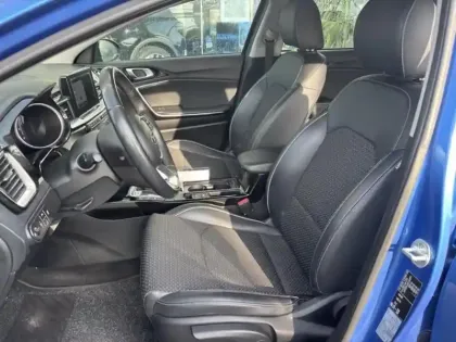 Photo 8 Kia Ceed  1.4 T-GDI 140ch Edition 1