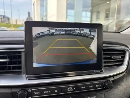 Photo 13 Kia Ceed  1.4 T-GDI 140ch Edition 1