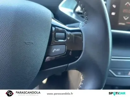 Photo 13 Peugeot 308  1.2 PureTech 130ch E6.3 S&S Allure