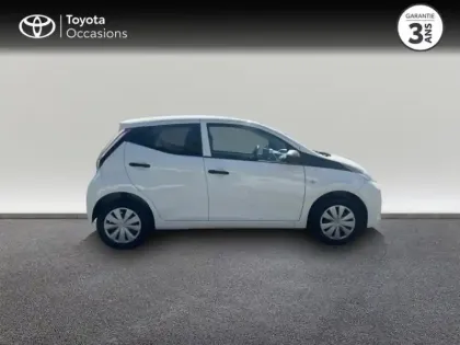 Photo 5 Toyota Aygo Gén. II Ph2 x-pro 5