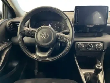 Photo 10 Toyota Yaris  120 VVT-i Dynamic Business 5p MC24