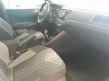 Photo 14 Volkswagen Polo  1.0 TSI 95ch R-Line