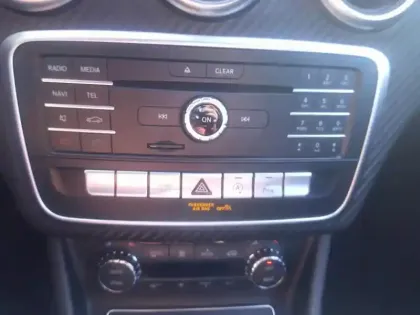 Photo 9 Mercedes Classe A  200 d Fascination 7G-DCT