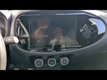 Photo 11 Toyota Aygo  X 1.0 VVT-i 72ch Design MY24