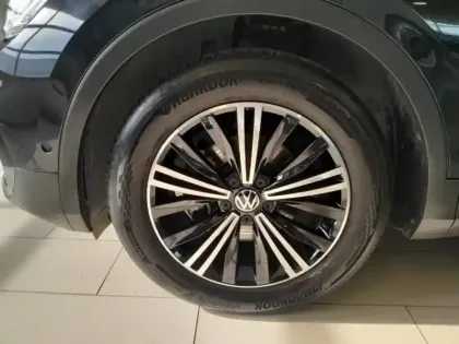 Photo 8 Volkswagen Tiguan  1.5 TSI 150ch Elegance DSG7