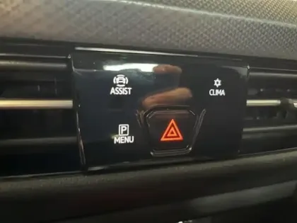 Photo 10 Volkswagen Golf  1.0 TSI OPF 110ch Active