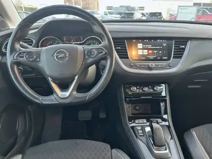 Photo 5 Opel Grandland X  Hybrid 225 ch BVA8