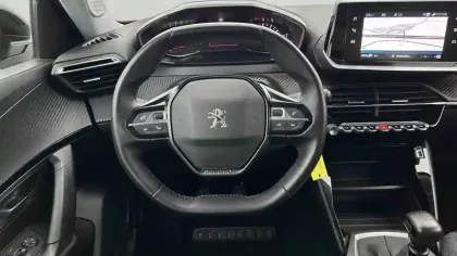 Photo 11 Peugeot 2008  PureTech 100 S&S BVM6