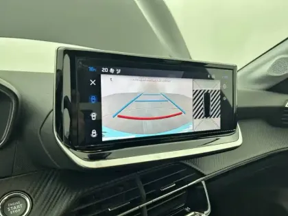 Photo 21 Peugeot 208  Hybrid 100 e-DCS6