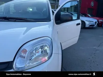 Photo 97 Fiat Panda  1.0 70 ch Hybrid BSG S/S