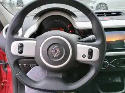 Photo 33 Renault Twingo  III SCe 65