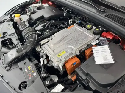 Photo 23 Renault Clio  E-Tech full hybrid 145 ch GSR2