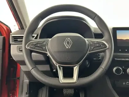 Photo 12 Renault Clio  E-Tech full hybrid 145 ch GSR2