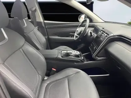 Photo 14 Hyundai Tucson  1.6 T-GDI 230 Hybrid BVA6