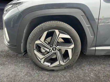 Photo 13 Hyundai Tucson  1.6 T-GDI 230 Hybrid BVA6