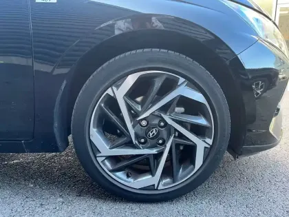 Photo 15 Hyundai I20  1.0 T-GDi 100 DCT-7 Hybrid 48V