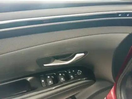 Photo 21 Hyundai Tucson  1.6 T-GDI 230 Hybrid BVA6