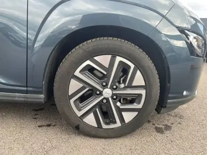 Photo 15 Hyundai Kona  Electrique 64 kWh - 204 ch