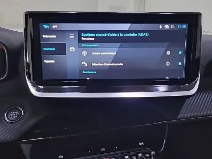 Photo 41 Peugeot 2008  Hybrid 136 e-DCS6