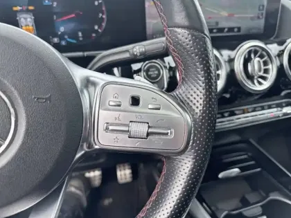 Photo 20 Mercedes Classe B  200 7G-DCT