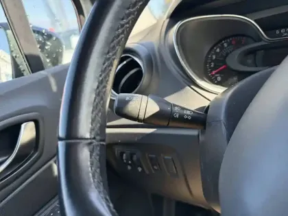 Photo 18 Renault Captur  TCe 120 Energy EDC