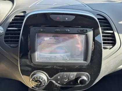 Photo 17 Renault Captur  TCe 120 Energy EDC