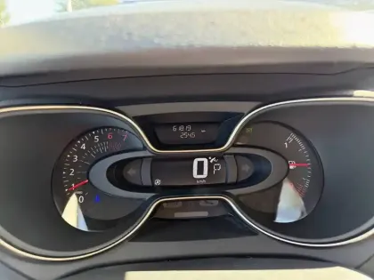 Photo 9 Renault Captur  TCe 120 Energy EDC