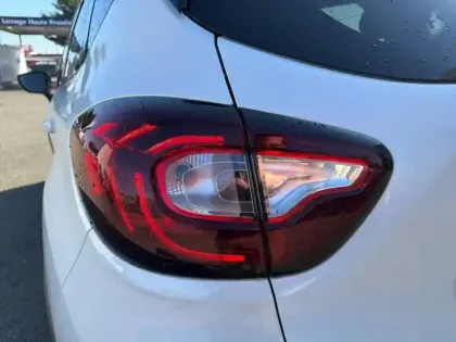 Photo 16 Renault Captur  TCe 120 Energy EDC