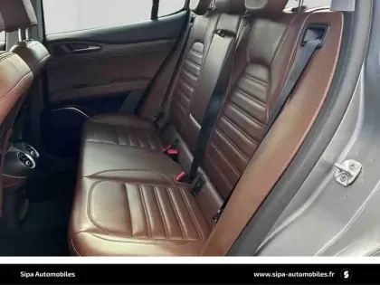 Photo 12 Alfa Romeo Stelvio  2.2 210 ch Q4 AT8