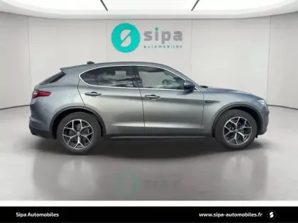 Photo 8 Alfa Romeo Stelvio  2.2 210 ch Q4 AT8