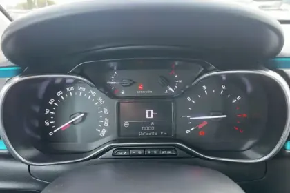 Photo 18 Citroën C3 Gén. III Ph2 Feel Pack 5