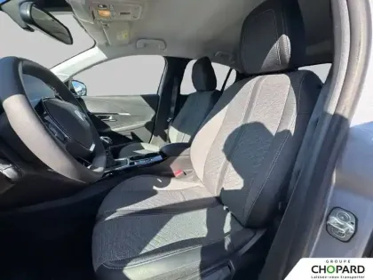 Photo 48 Peugeot 208  100 S&S BVM6