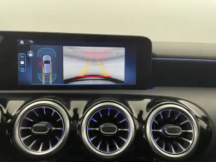 Photo 26 Mercedes Classe A  200 d