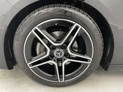 Photo 17 Mercedes Classe A  200 d