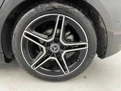 Photo 16 Mercedes Classe A  200 d