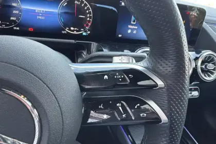 Photo 22 Mercedes GLA Gén. II (H247) Ph1 AMG Line 5