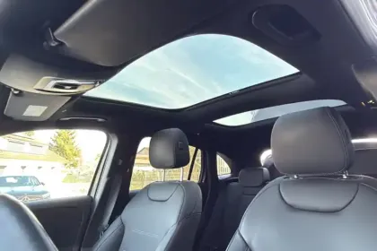 Photo 25 Mercedes GLA Gén. II (H247) Ph1 AMG Line 5