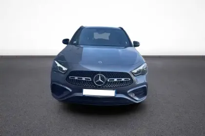 Photo 30 Mercedes GLA  250 e 8G-DCT